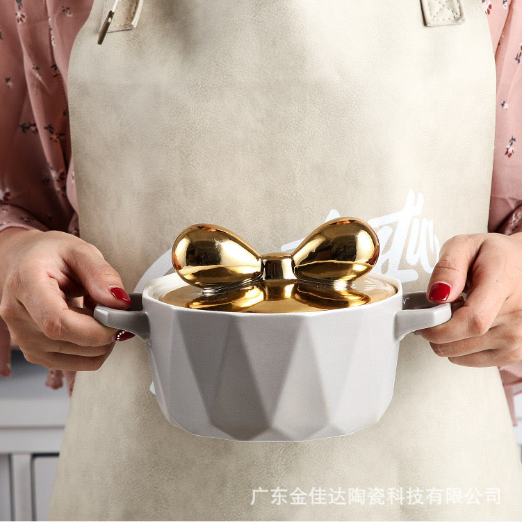 Pastel Ceramic Casserole With Bow Lid