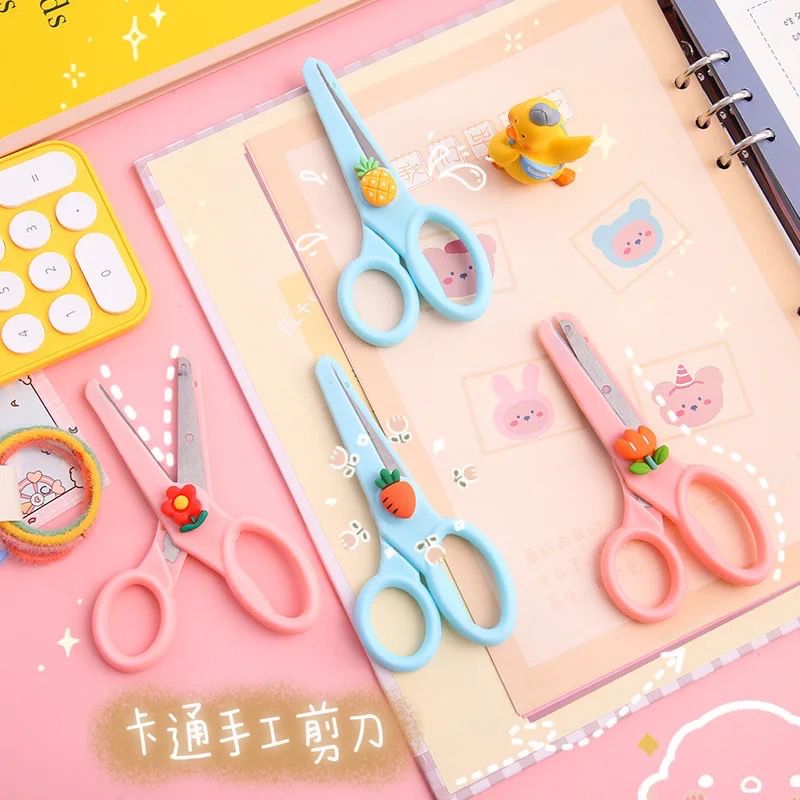 Kawaii Scissors -