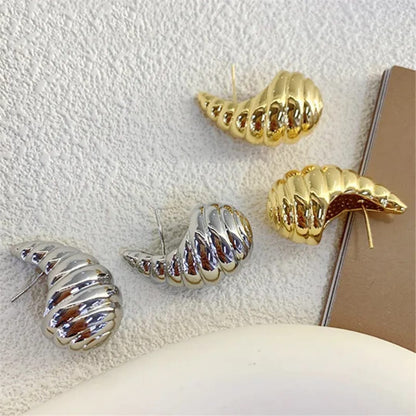 Croissant Earrings (Plastic Material)