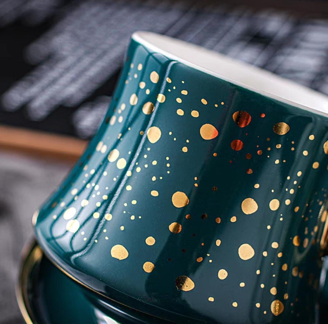 Golden Polka Dot Mug Set