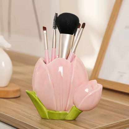 Pinteresty Tulip Ceramic Brush / Pen Holder