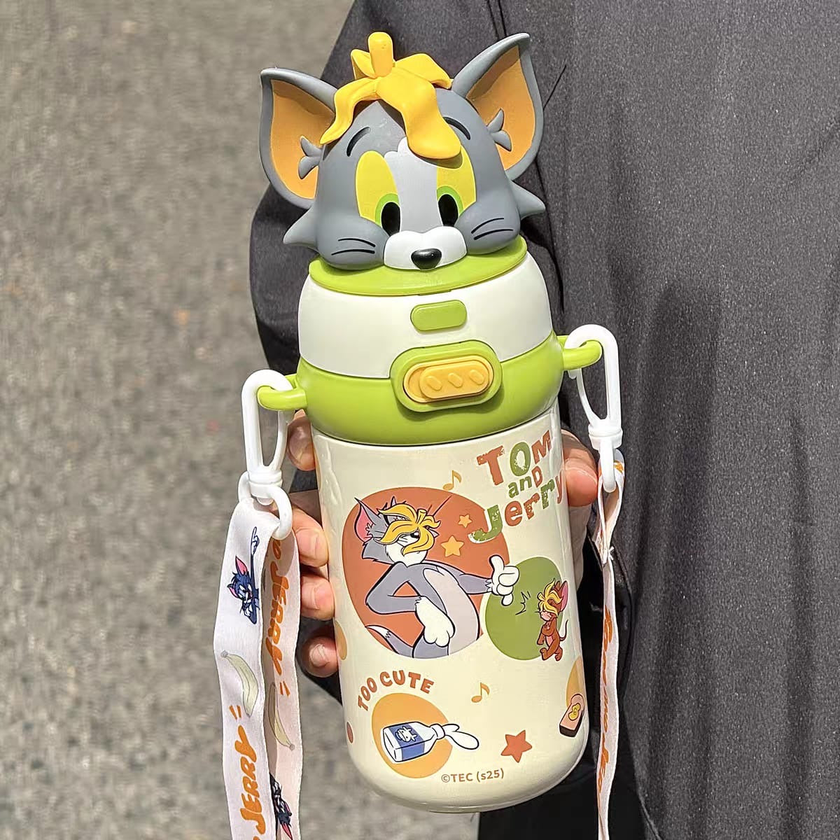 Tom & Jerry Bottles