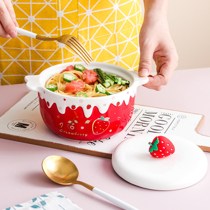 Strawberry Casserole / Ramen Bowl