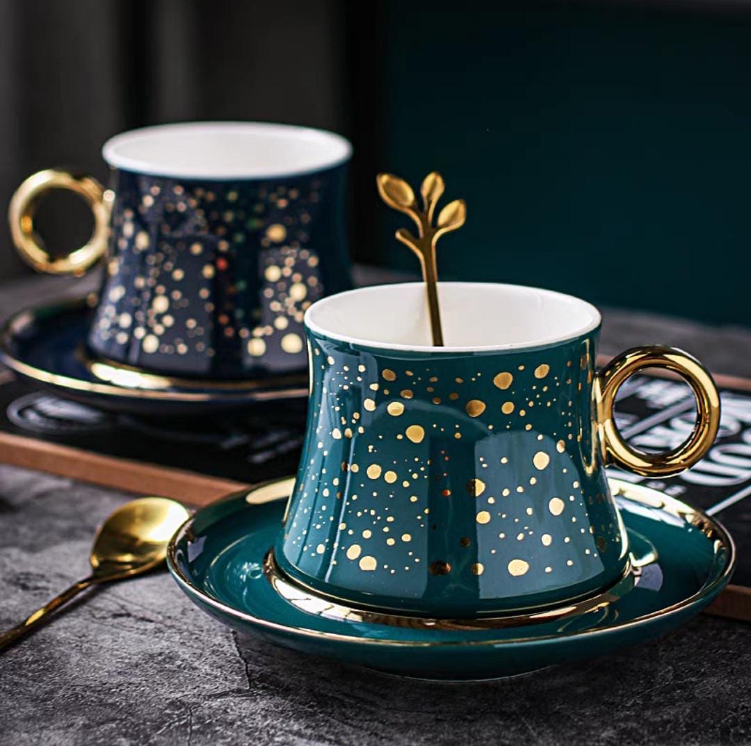 Golden Polka Dot Mug Set