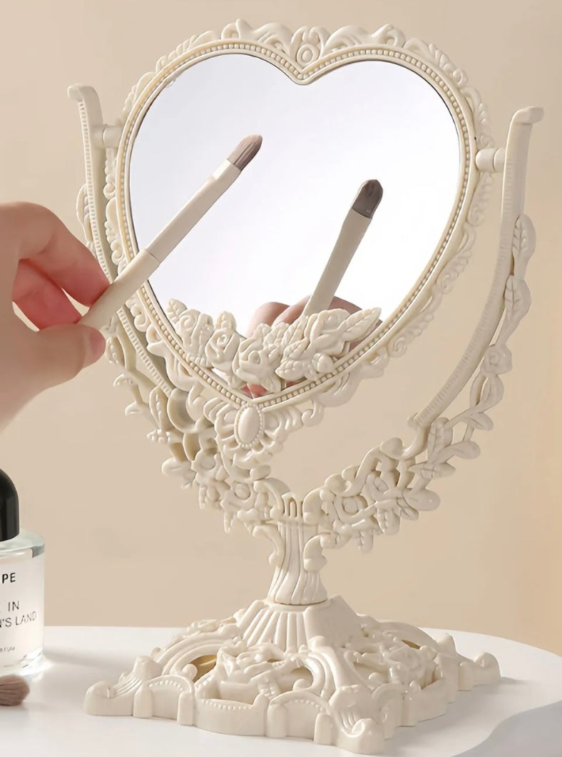 Heart Vintage Mirror