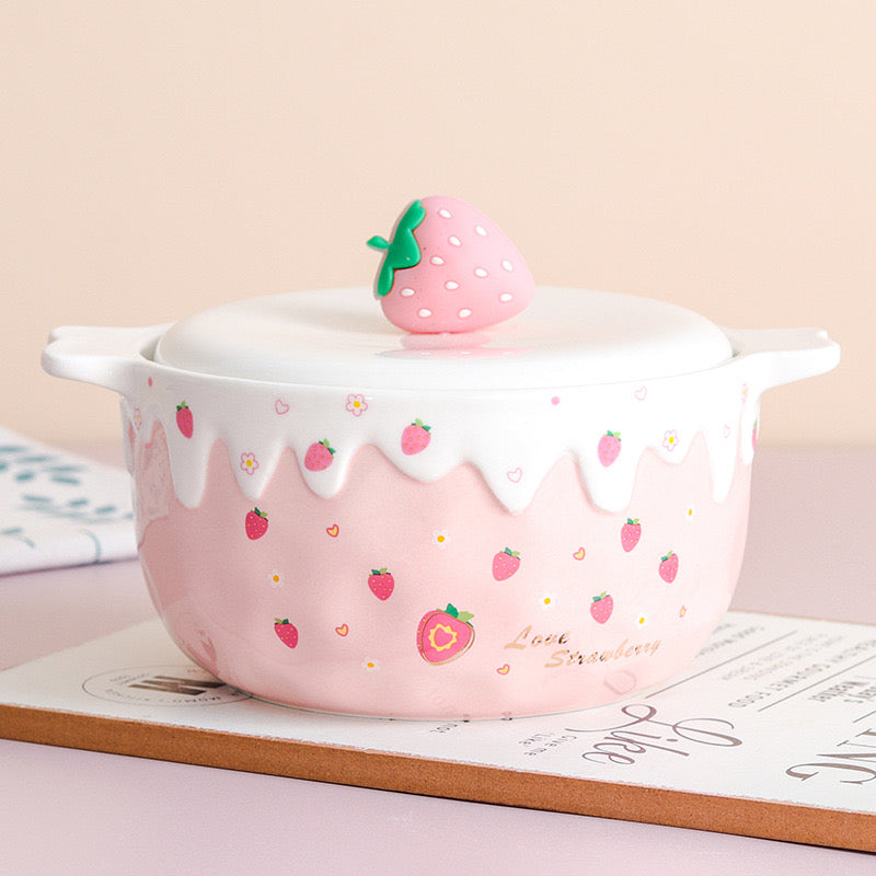 Strawberry Casserole / Ramen Bowl