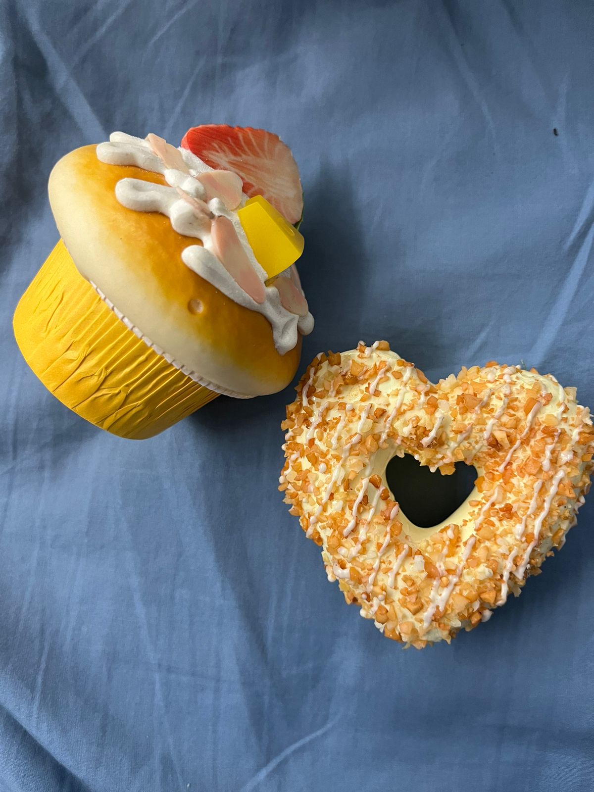 Donut & Muffin Magnet - 