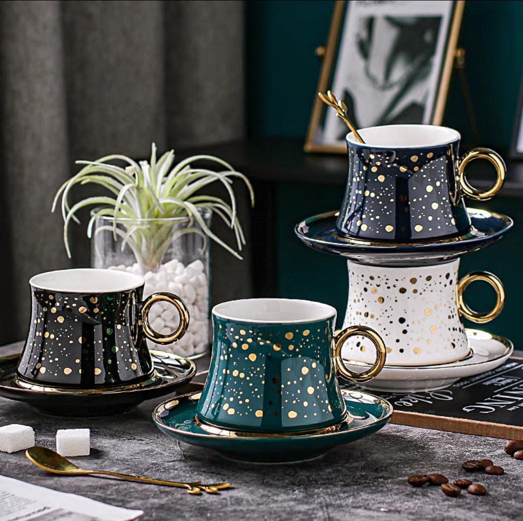 Golden Polka Dot Mug Set