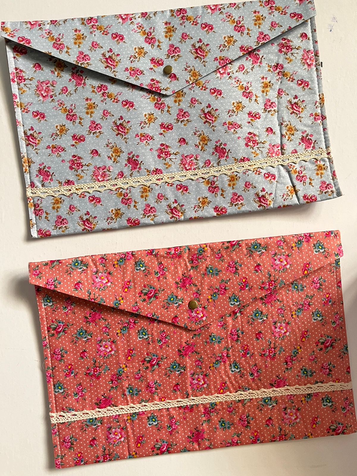 Floral Cloth Folder - 