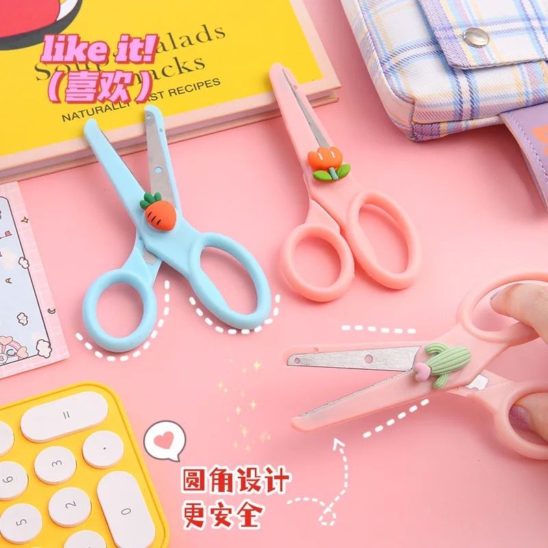 Kawaii Scissors - 