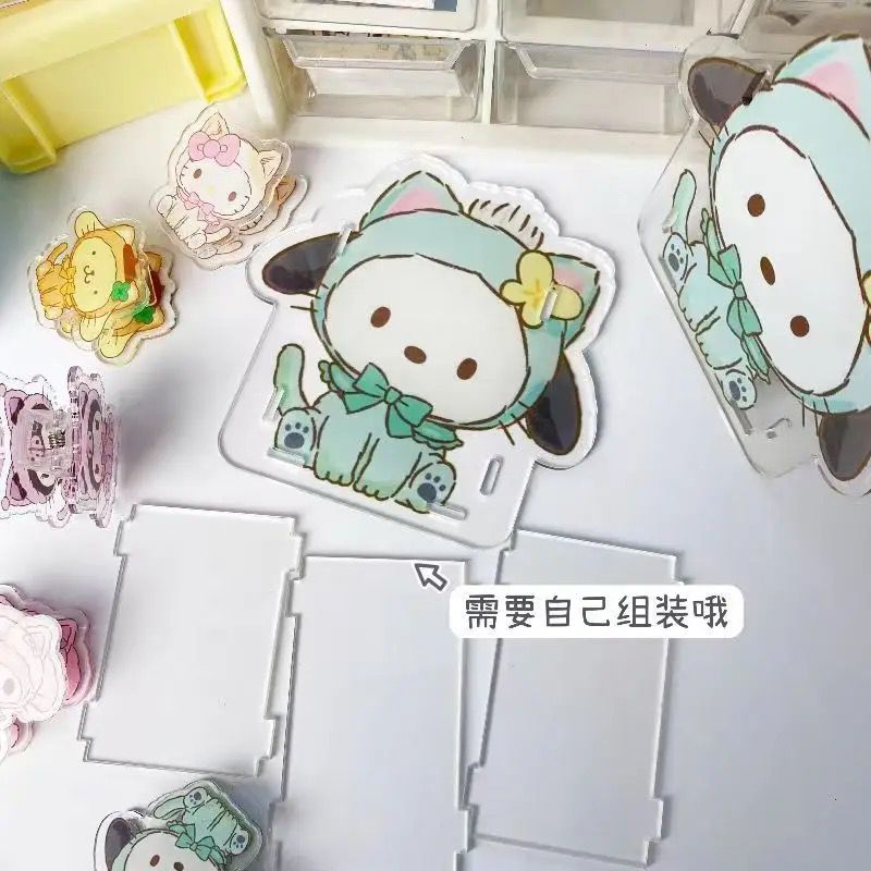 Sanrio Actylic Pen Stand - 